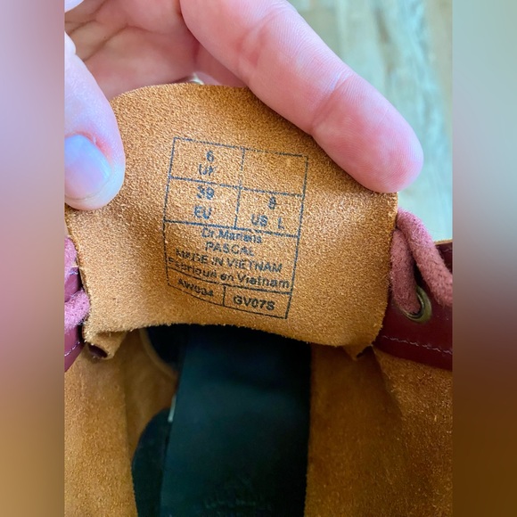 Limited Edition - Dr Marten Pascal Combat Boots Women’s Sz 8 AirWear Oxblood - Picture 9 of 13